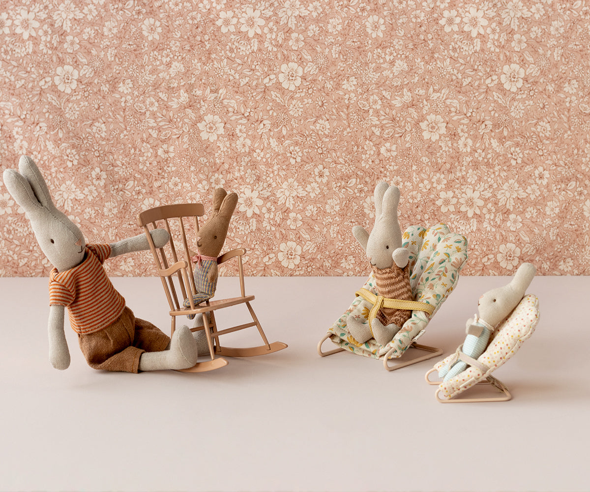 Rabbit Size 1 Classic T-Shirt & Shorts | Maileg