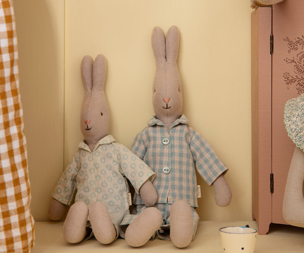 Rabbit Size 1 Pyjamas | Maileg