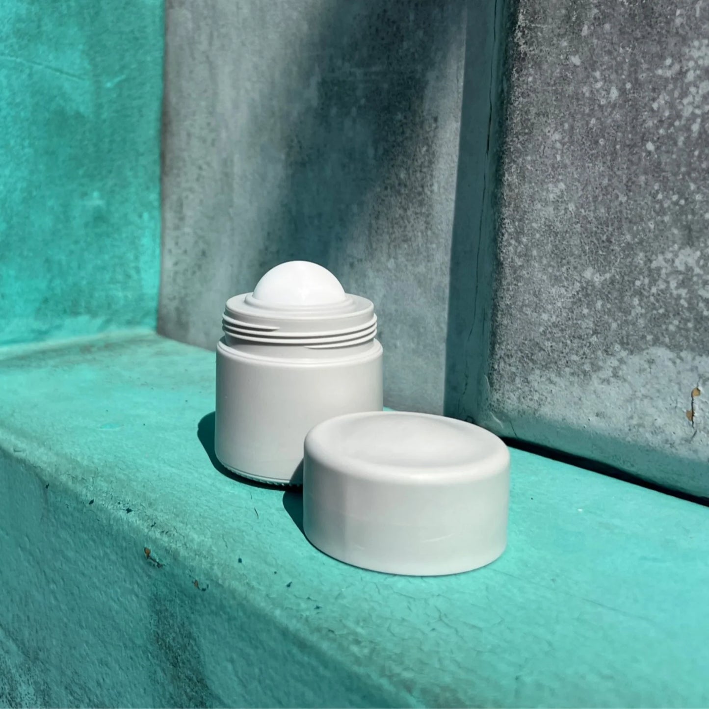 Refillable Sunscreen Applicator | Solmates