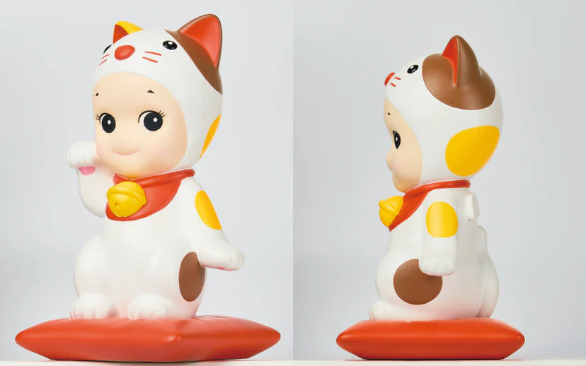 Lucky Cat Large Collector Trophy (FREE DONNA WILSON)