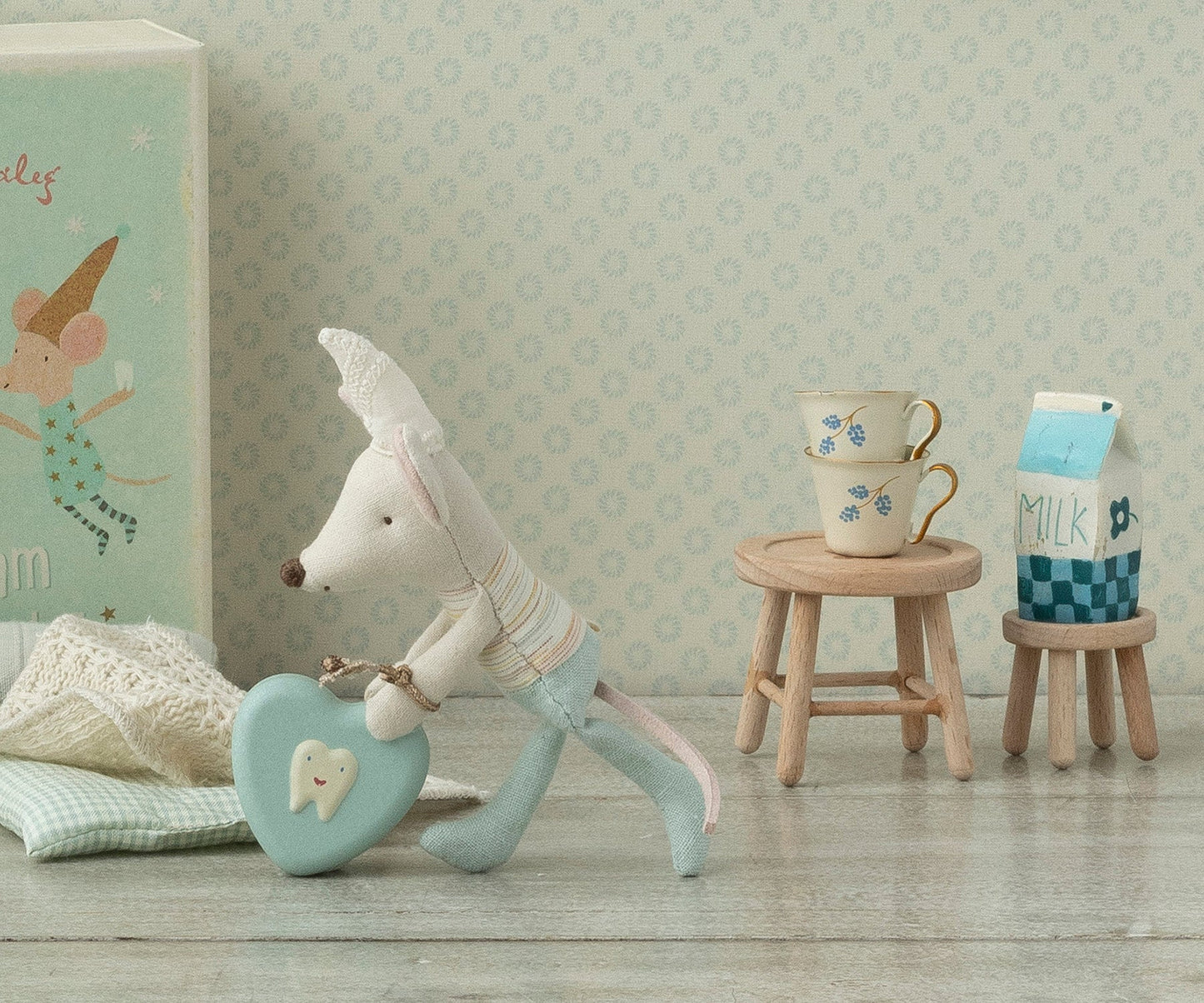 Tooth fairy mouse, Little brother in matchbox | Maileg