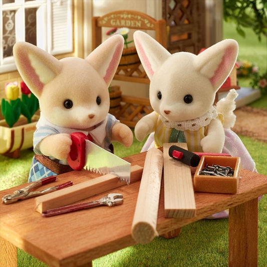 Fennec Fox Family Sylvanian Families Tiny Paper