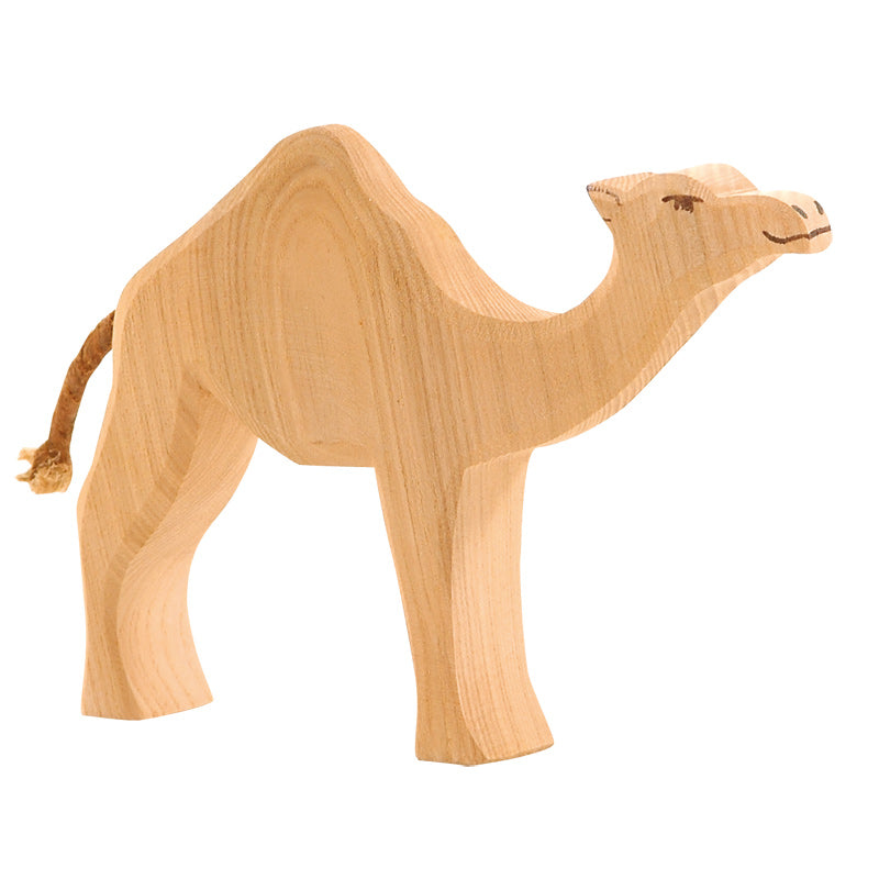 Ostheimer Camel Figurines