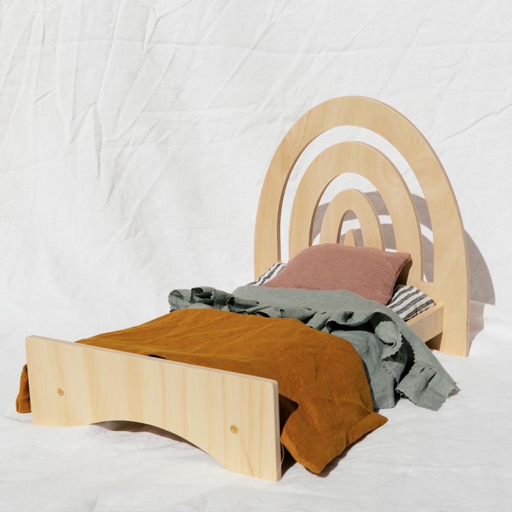 Rainbow Dolly Bed - Large