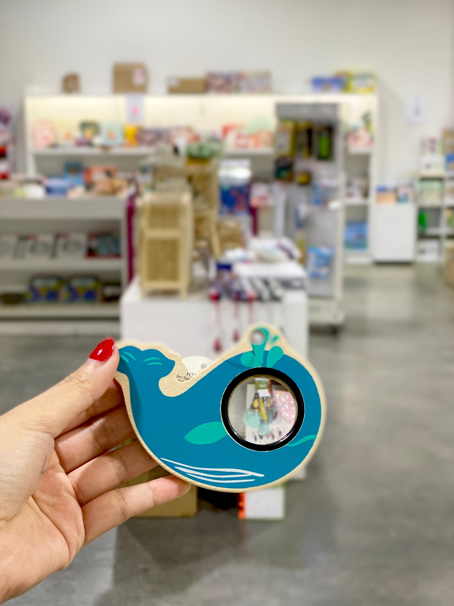 Sea Creature Compass and Magnify