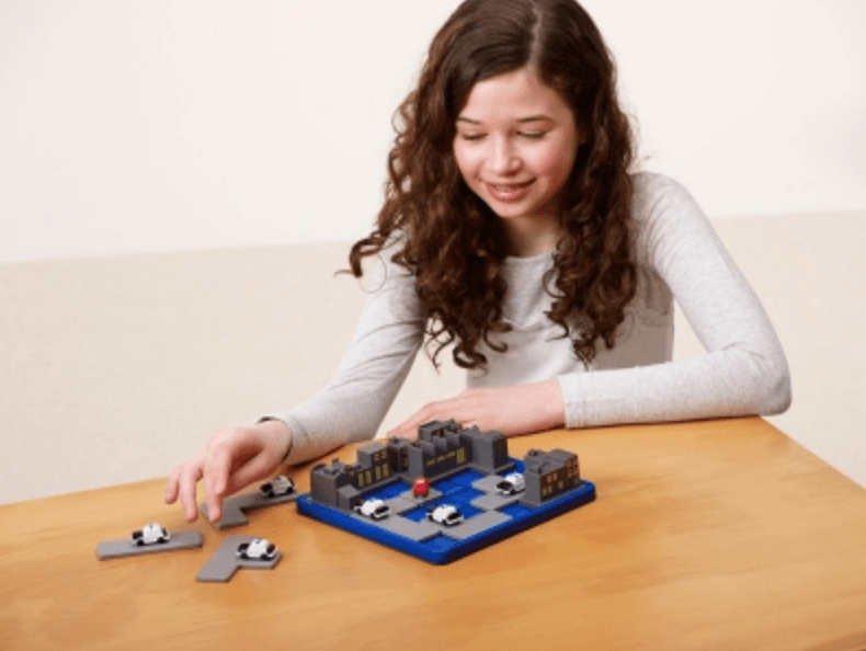 Roadblock Logic Puzzle-Games-Smart Games-Tiny Paper Co-Afterpay-Australia-Toy-Store