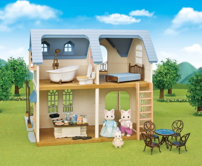 Courtyard Home Gift Set | Sylvanian Families