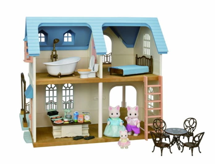 Courtyard Home Gift Set | Sylvanian Families