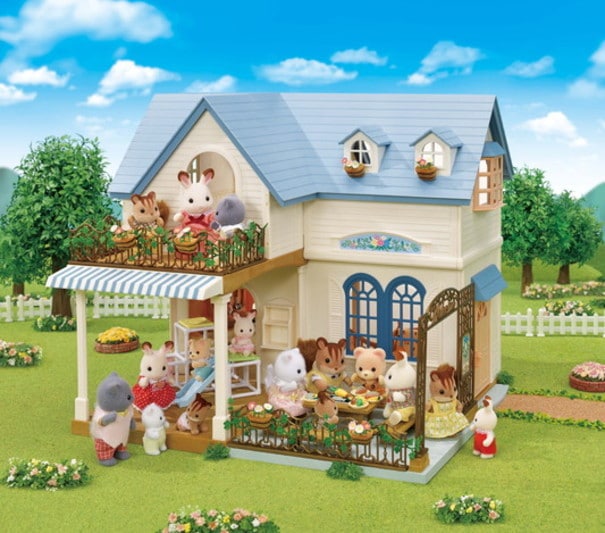 Courtyard Home Gift Set | Sylvanian Families