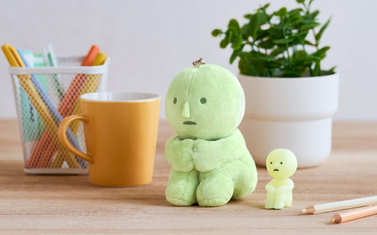 Plush Keychain - Hugging Knees | Smiski