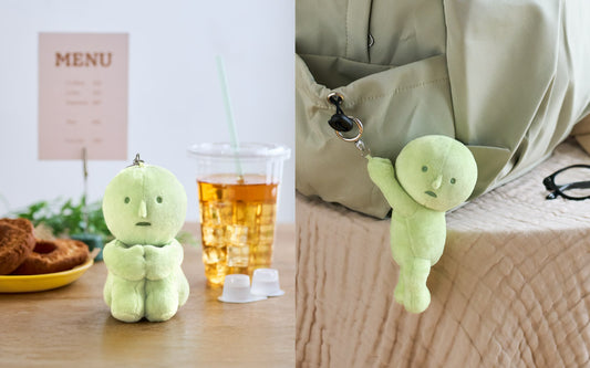 Plush Keychain - Hanging on | Smiski