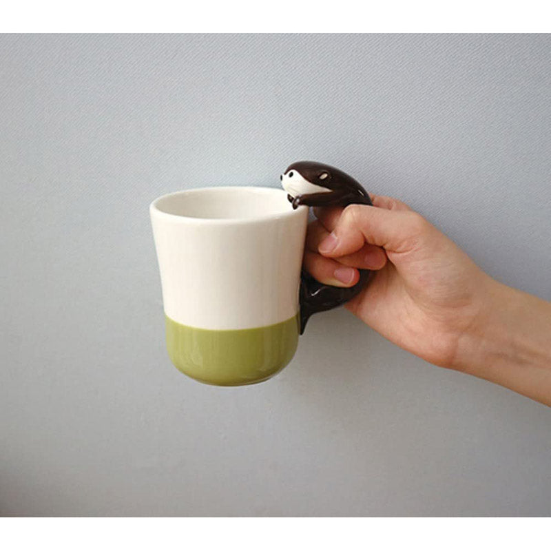 Otter Mug - Green | Decole