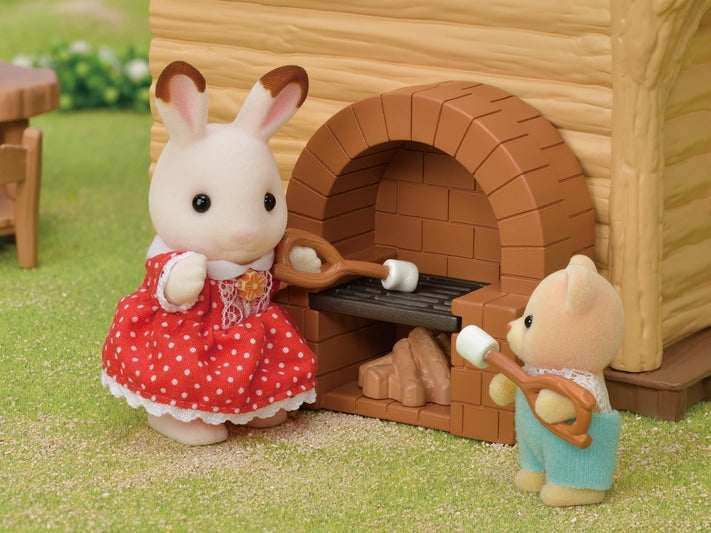 Lakeside Lodge | Sylvanian Families