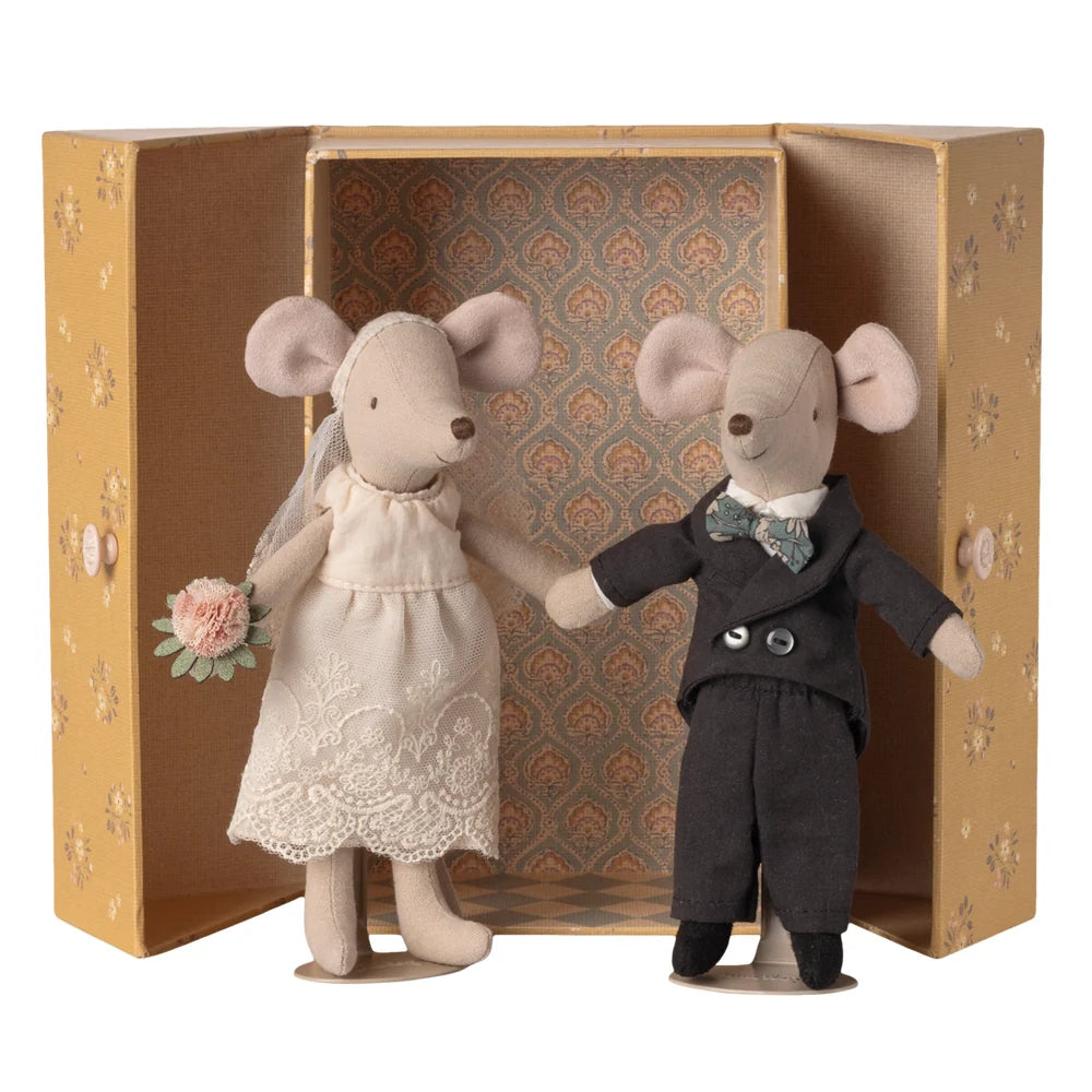 Wedding Mice Couple in Box Mum and Dad | Maileg
