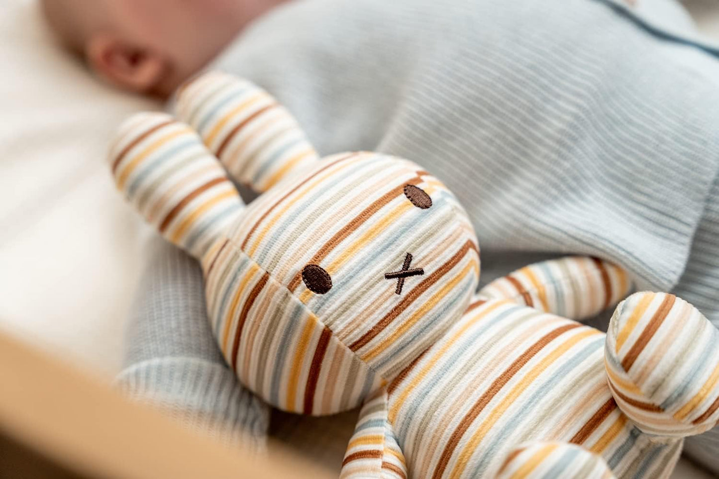 Miffy Vintage Stripes All Over Print