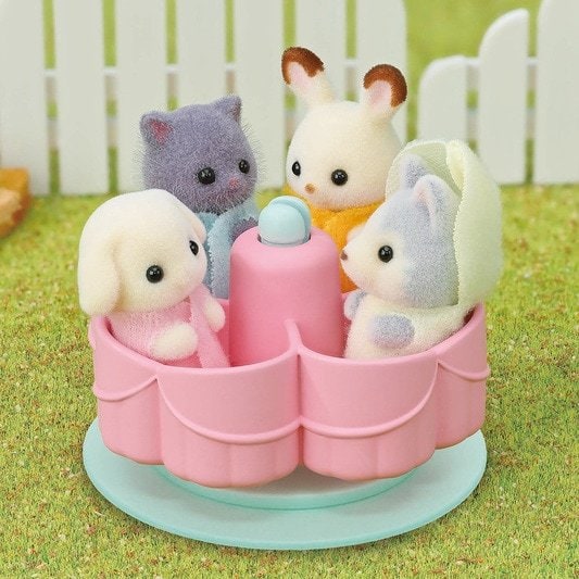 Rainbow Fun Nursery Bus | Sylvanian Families