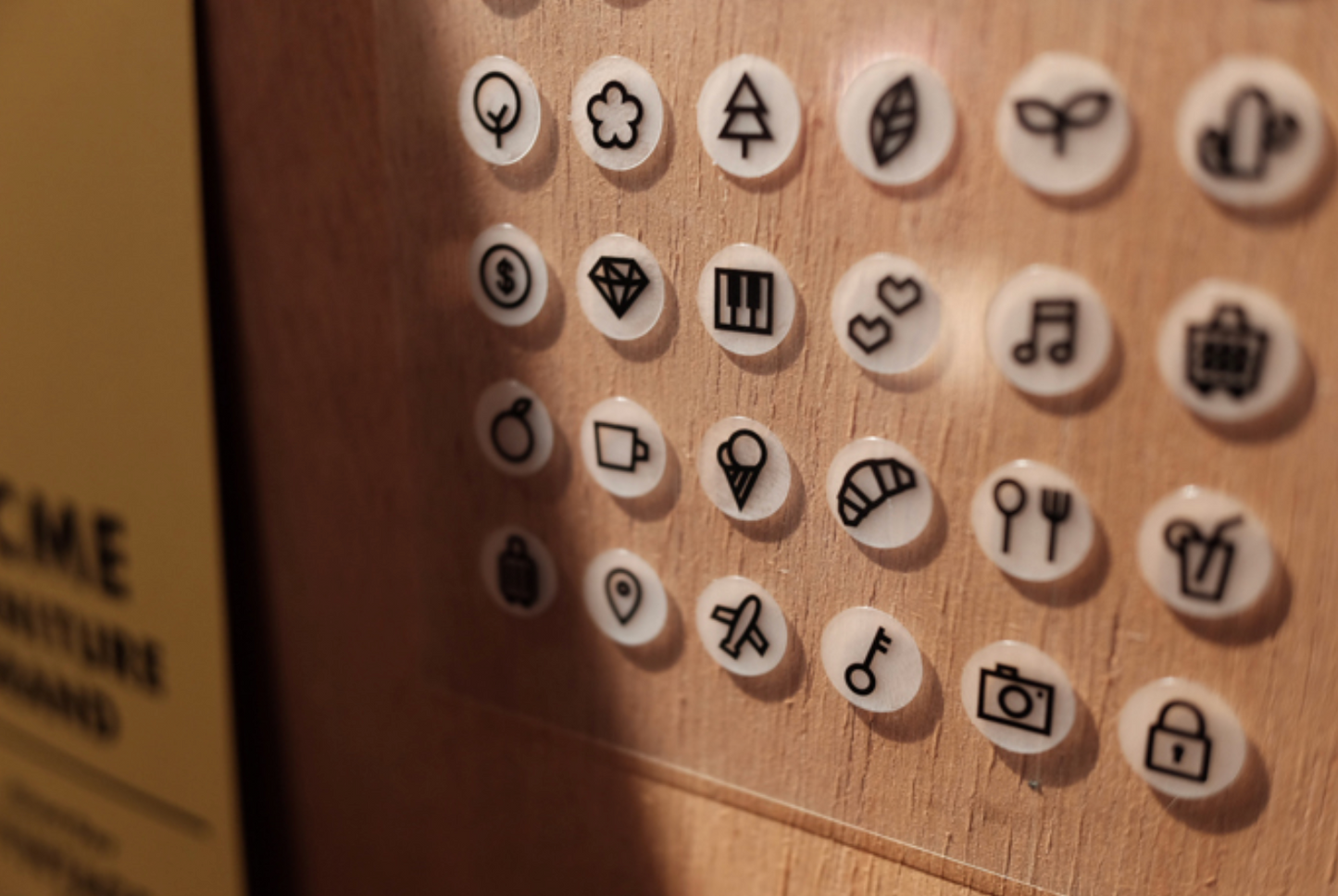 Plain.27 Sticker | Suatelier Design