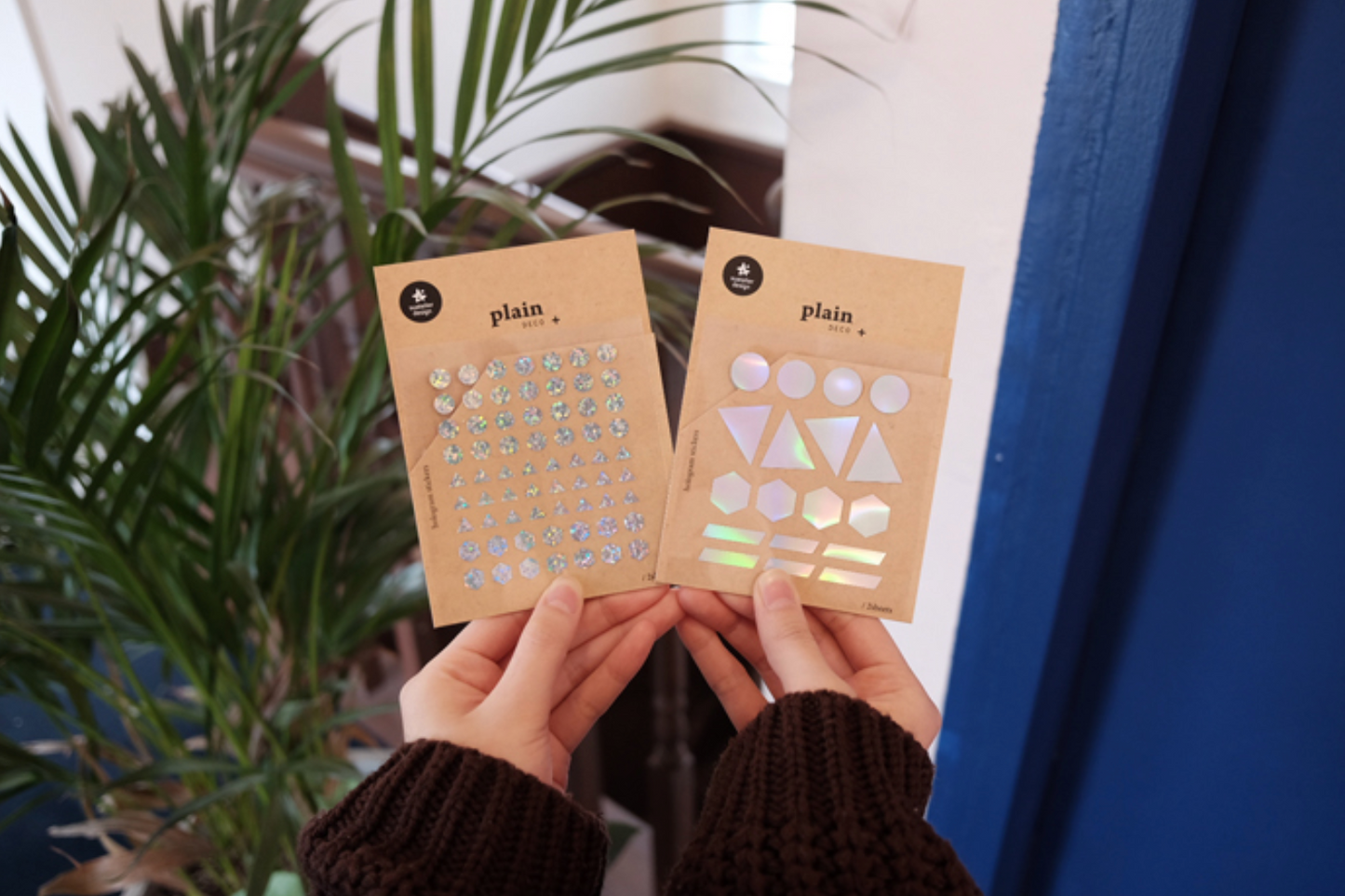 Plain.24 Sticker | Suatelier Design