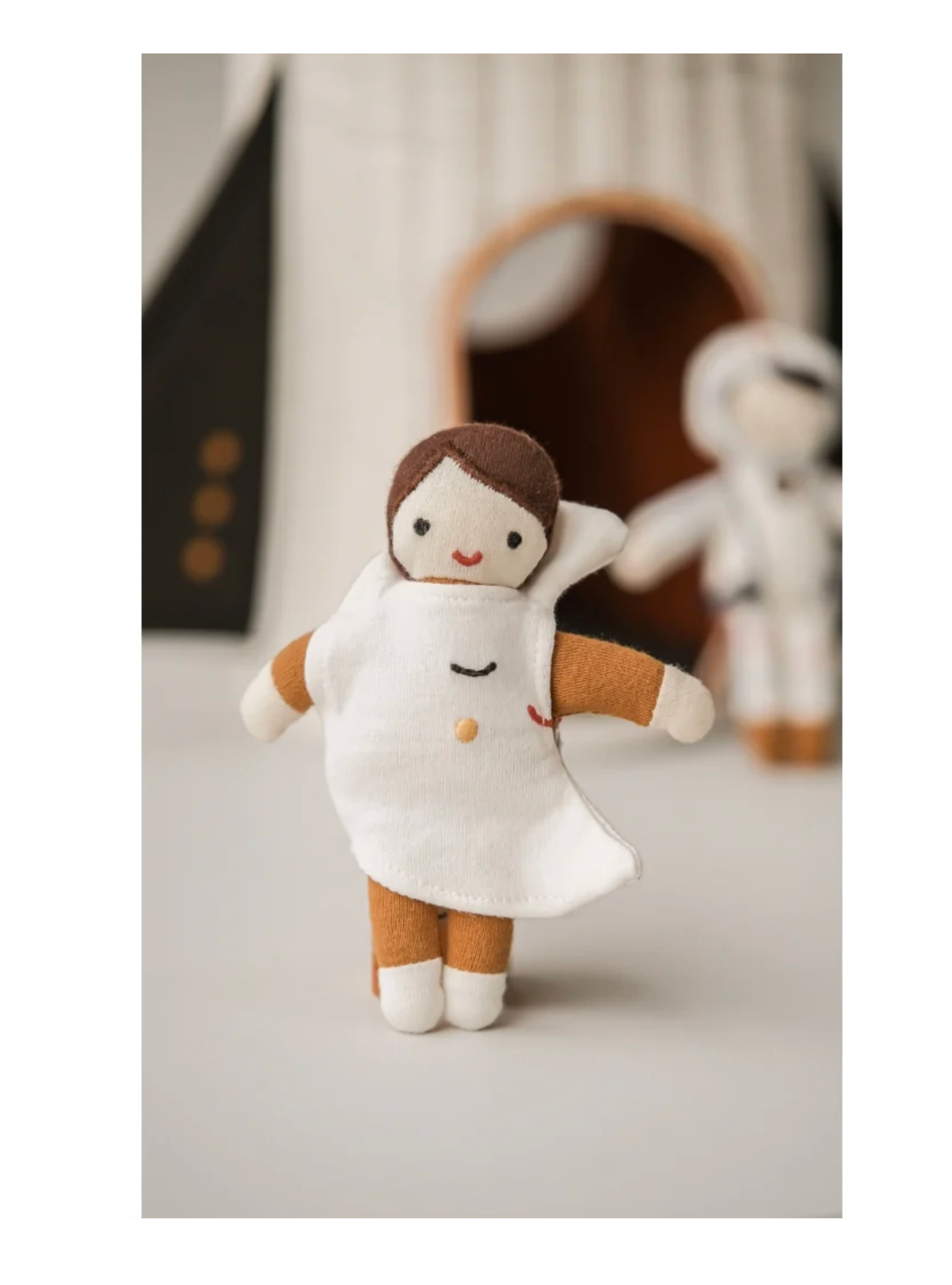 Fabelab Pocket Friend – Moon, 14 cm