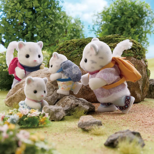 Snow Leopard Family | Sylvanian Families