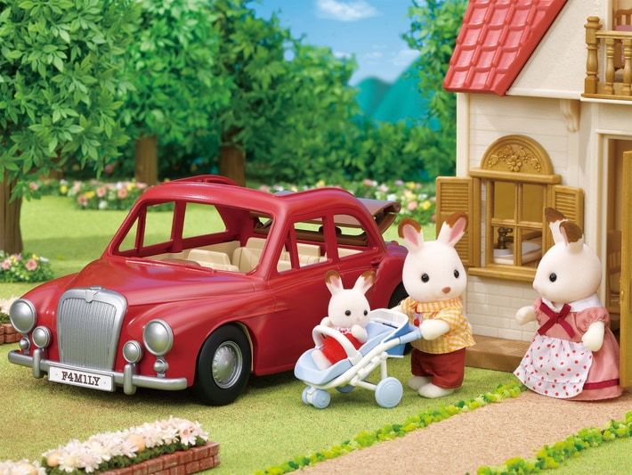 Family Cruising Car | Sylvanian Families