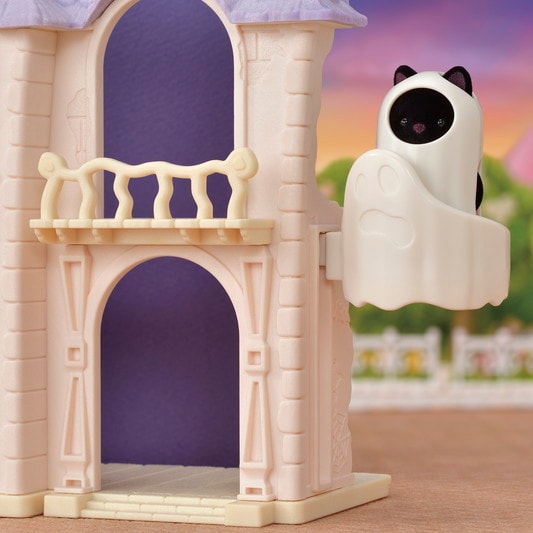 Spooky Surprise House | Sylvanian Families