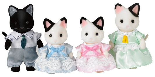 Tuxedo Cat Family | Sylvanian Families