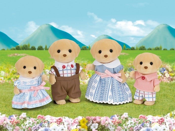 Yellow Labrador Family | Sylvanian Families