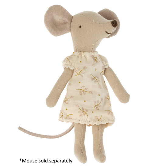 Nightgown for Big Sister Mouse