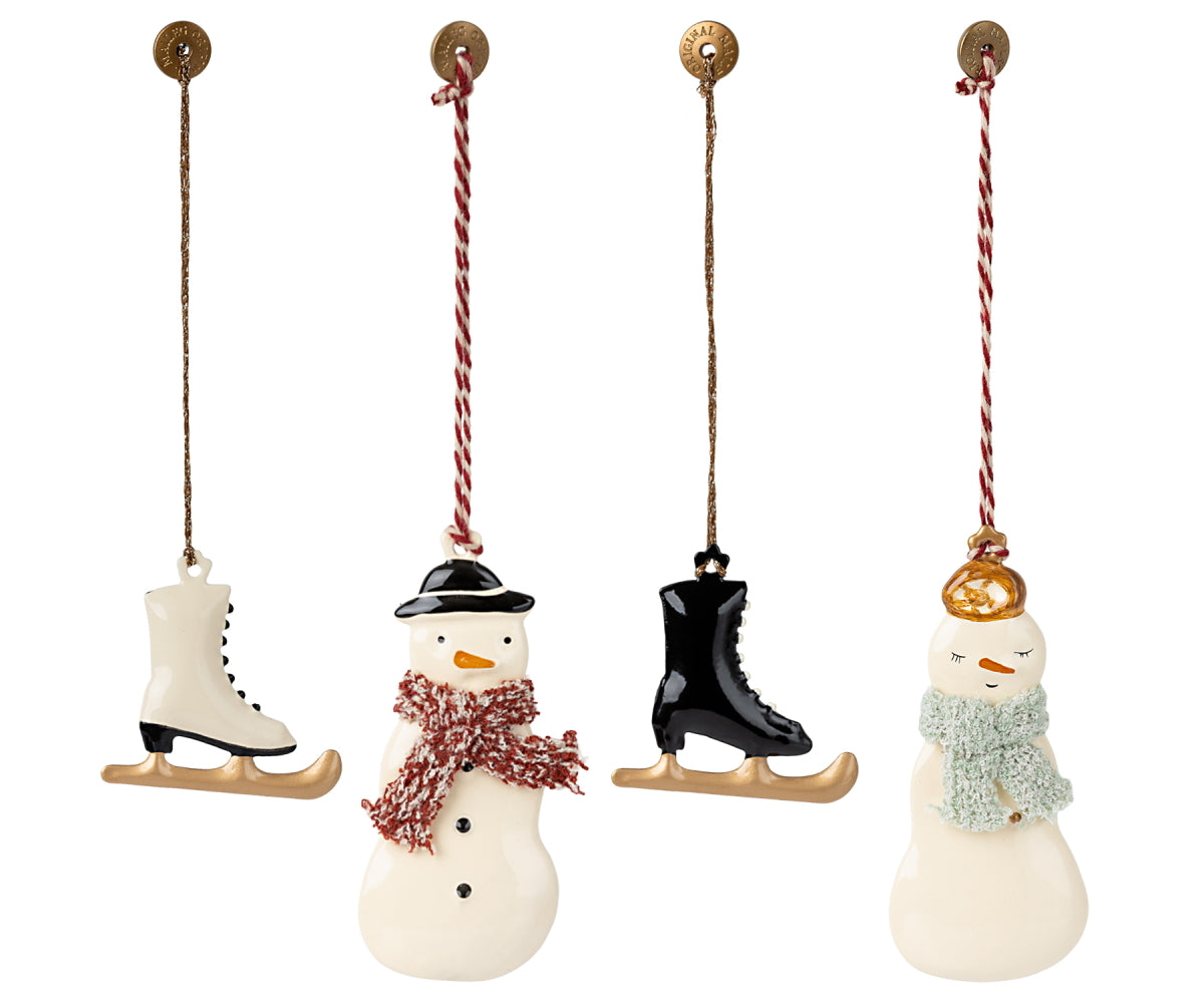 Winter Wonderland Metal Ornament Set